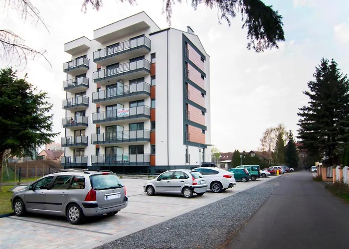 Przy Rynku, Sun & Snow * 우스트론